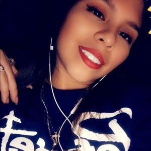 Meet your Posher, Kimmy